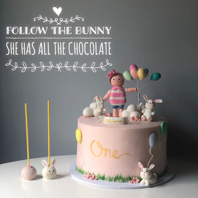 Custom baby shower cake