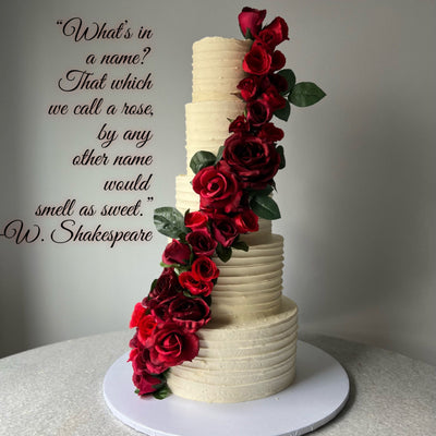 elegant custom wedding cake